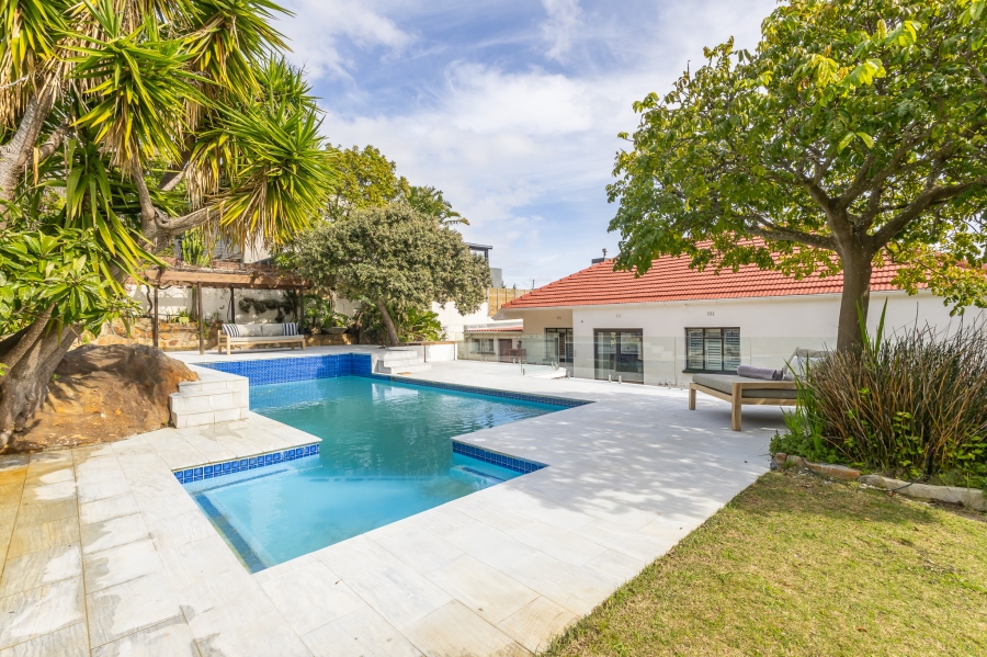 To Let 3 Bedroom Property for Rent in Camps Bay Western Cape